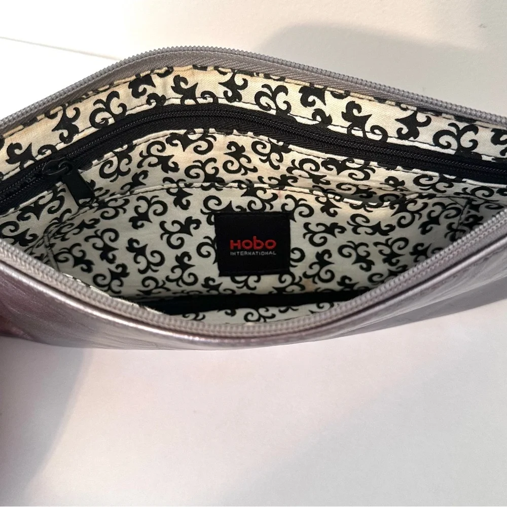 Hobo Silver Pewter Minimalist Leather Wristlet Clutch